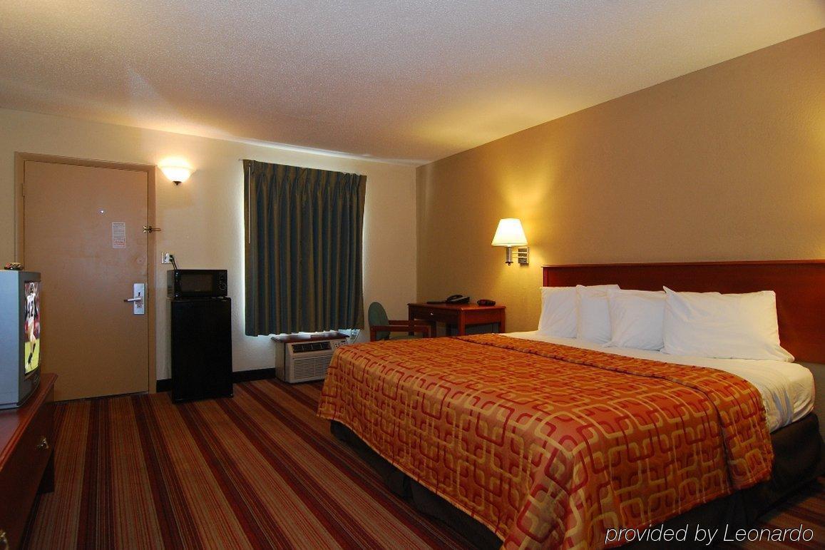 Red Roof Inn Bloomington - Normal/University Dış mekan fotoğraf
