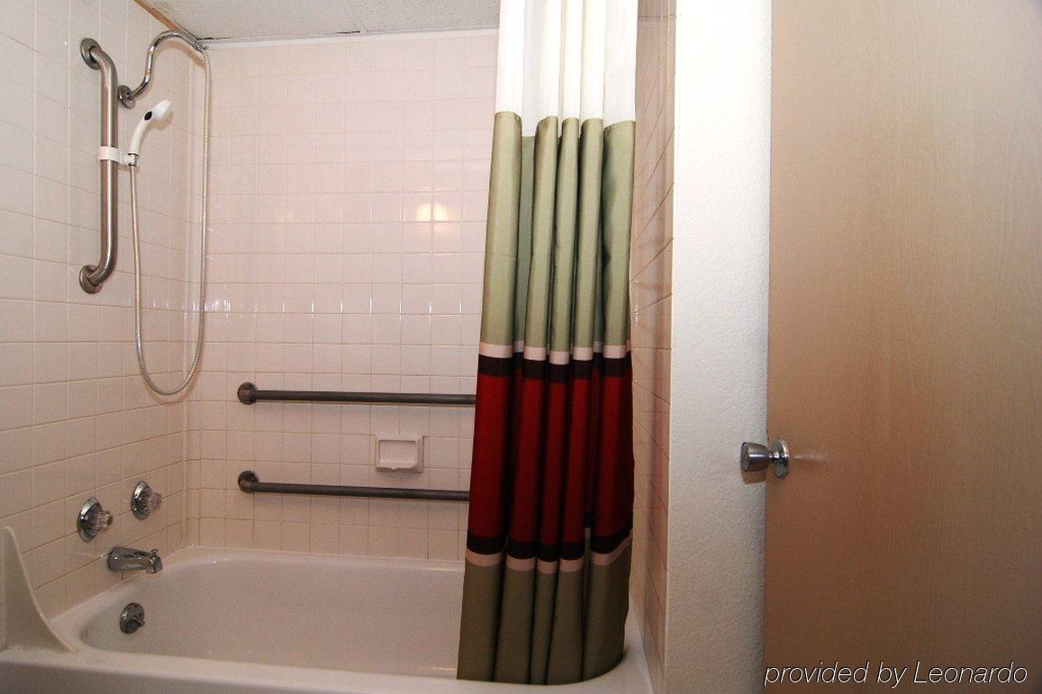 Red Roof Inn Bloomington - Normal/University Dış mekan fotoğraf