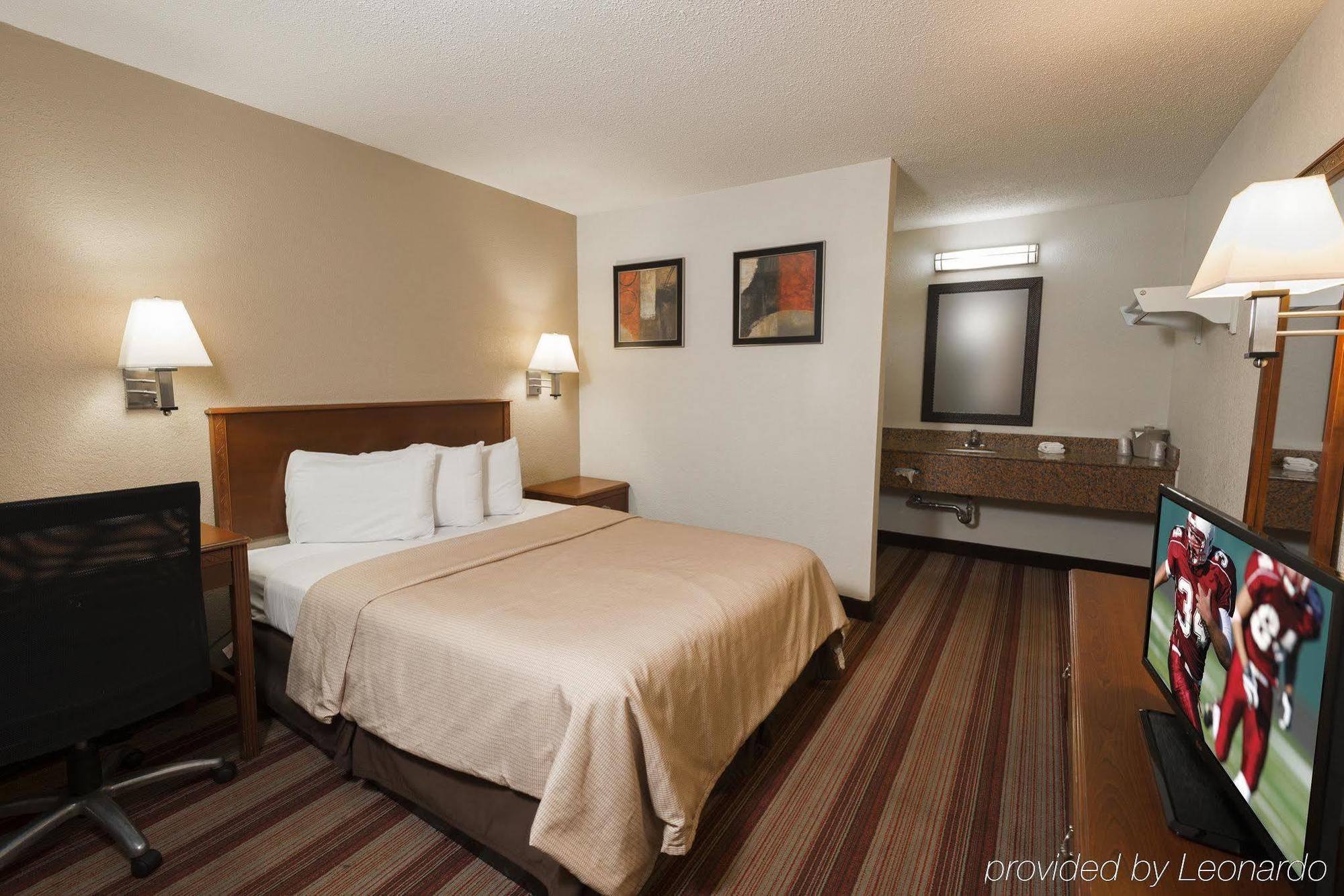 Red Roof Inn Bloomington - Normal/University Dış mekan fotoğraf